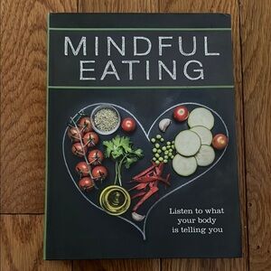 Mindful Eating Cookbook - Black Cover